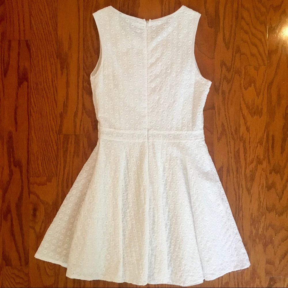 Forever 21 small white eyelet print dress - Picture 3 of 5